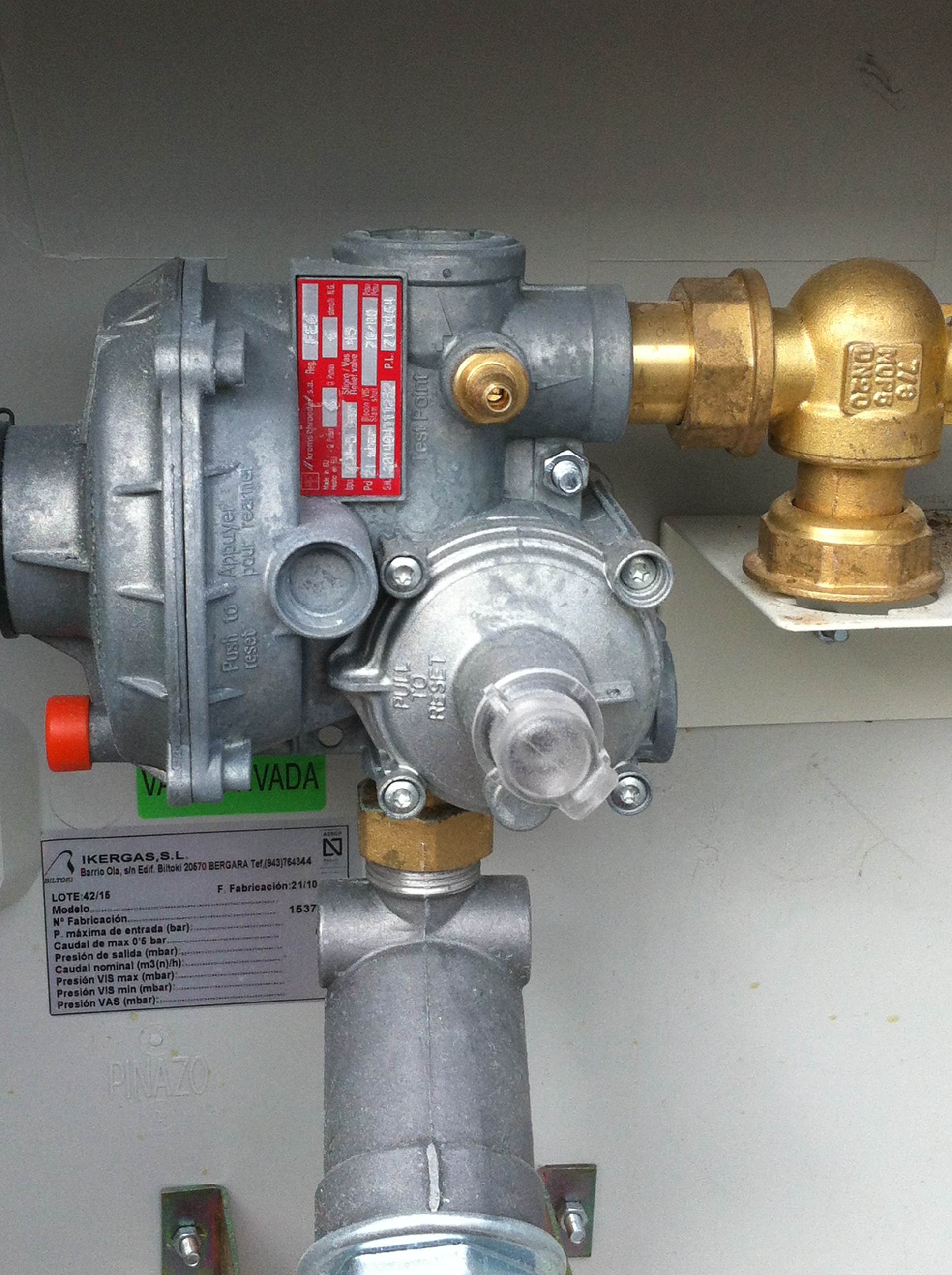 canalizacion regulador gas